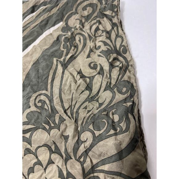 Valentino Khaki Green 100% Silk Scarf 34" x 32" Made in Italy - Picture 2 of 7